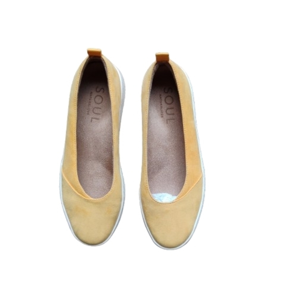 NEW SOUL Naturalizer Yellow Suede Slip‑On Sneakers Size 7 Wide